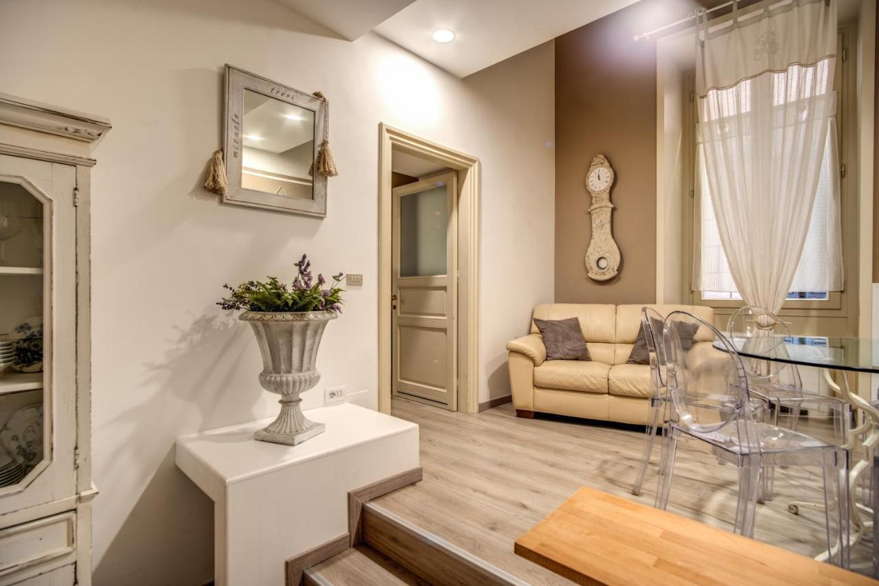 Trevi Miracle Suite Рим Екстериор снимка