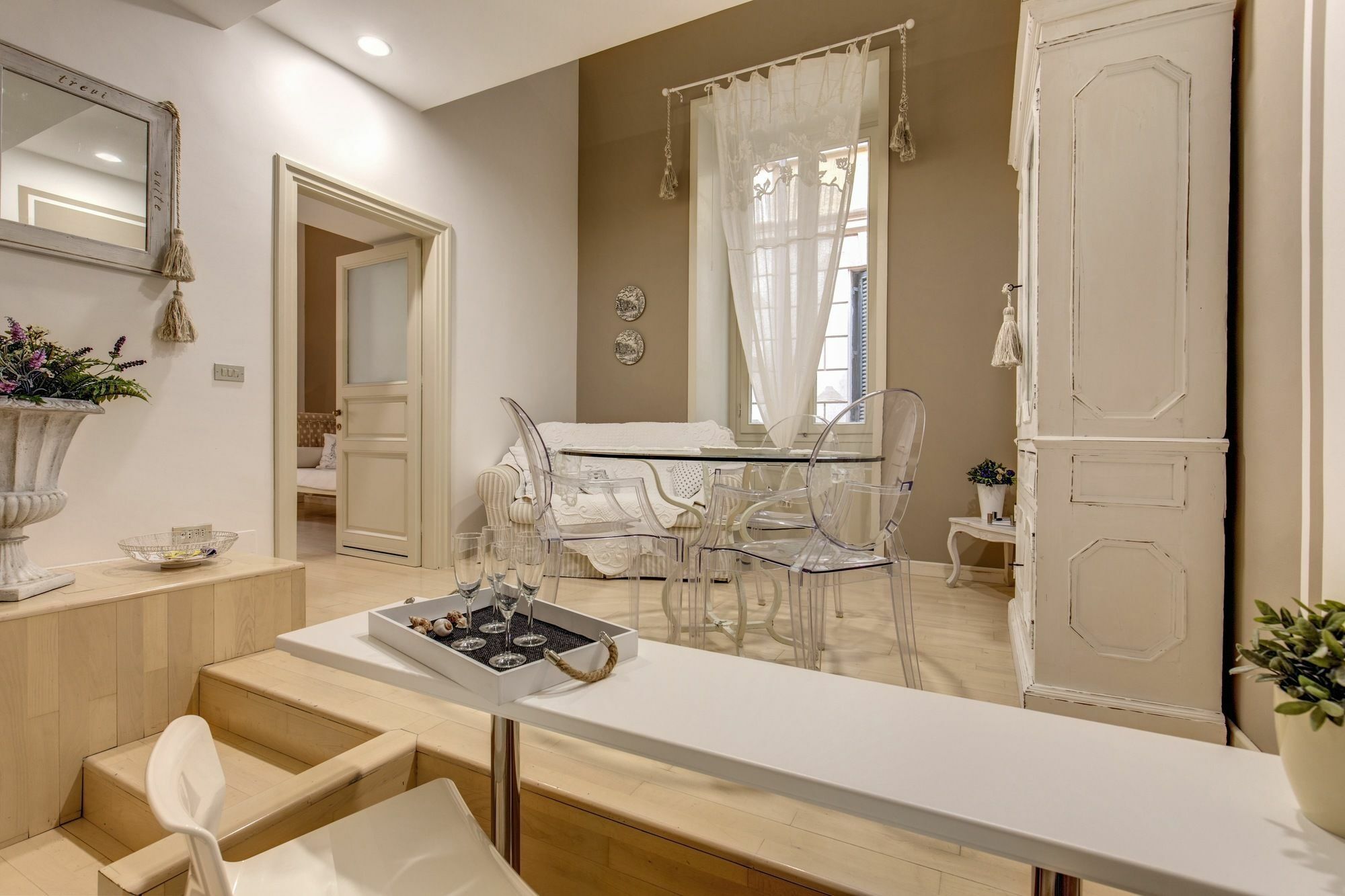Trevi Miracle Suite Рим Екстериор снимка