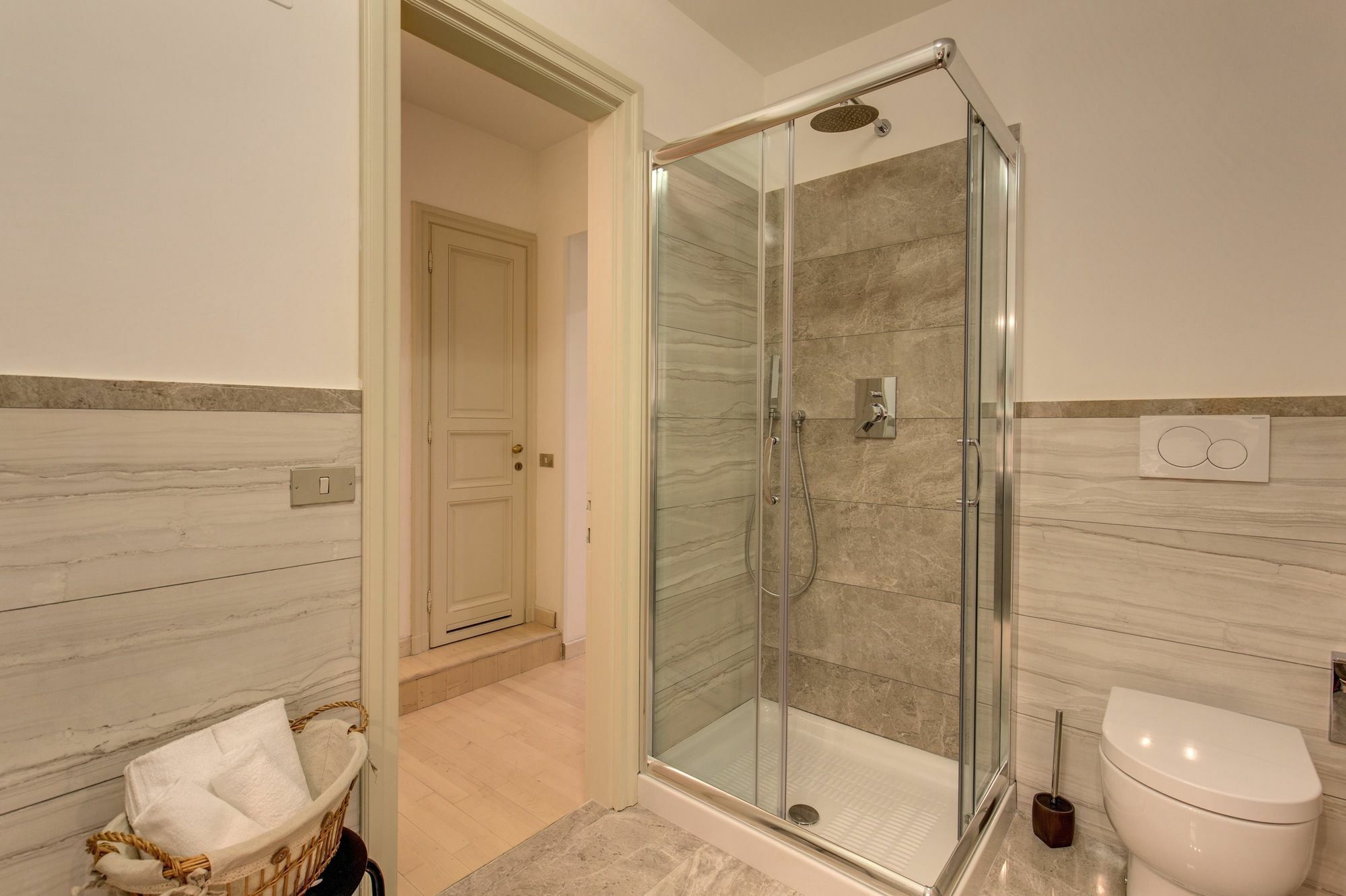 Trevi Miracle Suite Рим Екстериор снимка